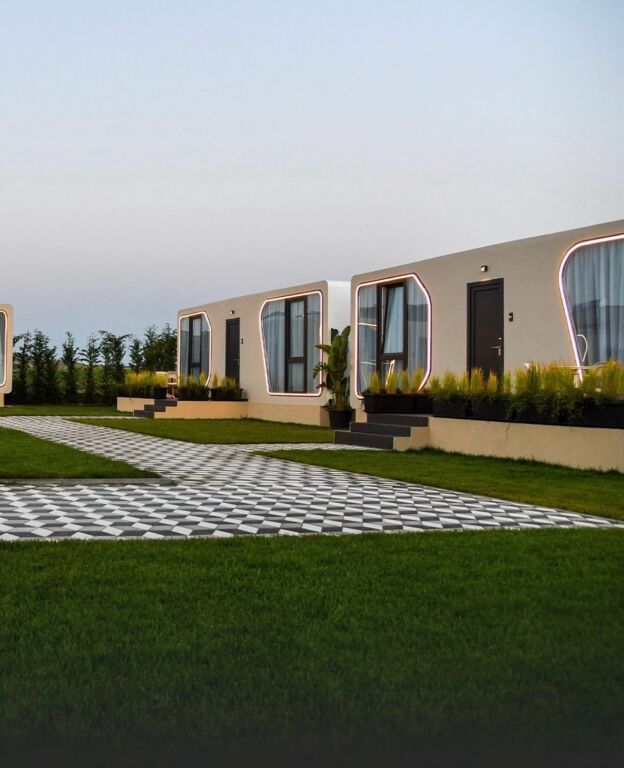 🌿 Shtëpi Ekologjike “Capsule House” – Smart Living &amp; Investim Fitimprurës 🌿