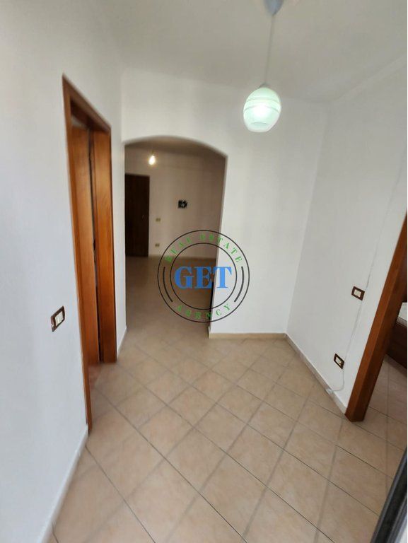 Shitet Apartament 1+1,Plazh Hekurudha,Durrës.