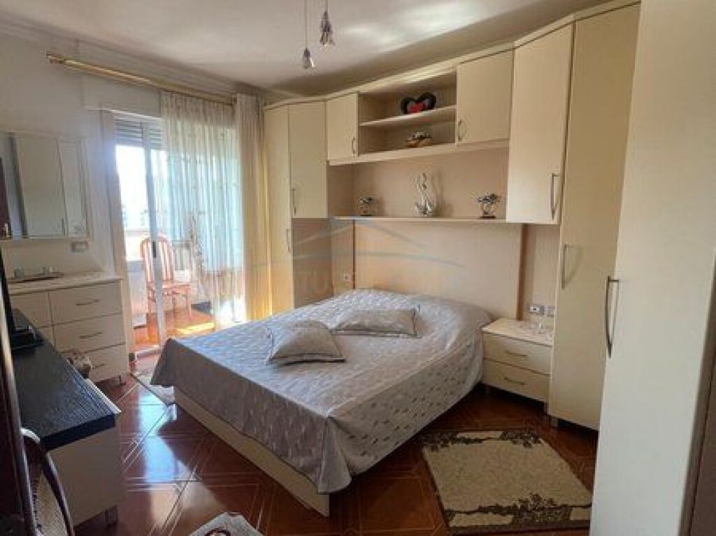 For sale, Apartment 2+1, Paris Commune, Tirana