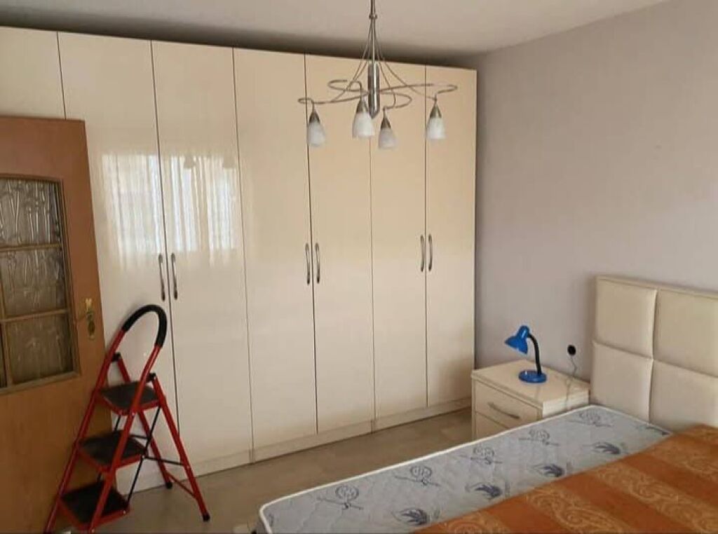 Jepet Me Qera Apartament 1+1+1 Ballkon
