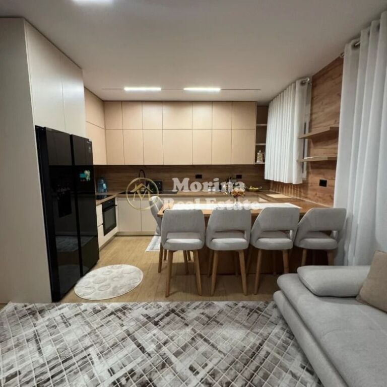 Qera | Apartament 2 + 1 | Rruga e Dibres | 700 €/muaj