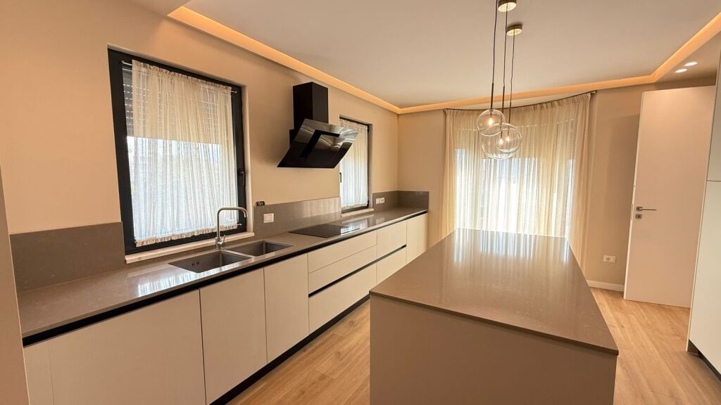 Vile luksoze me qira ne TEG!