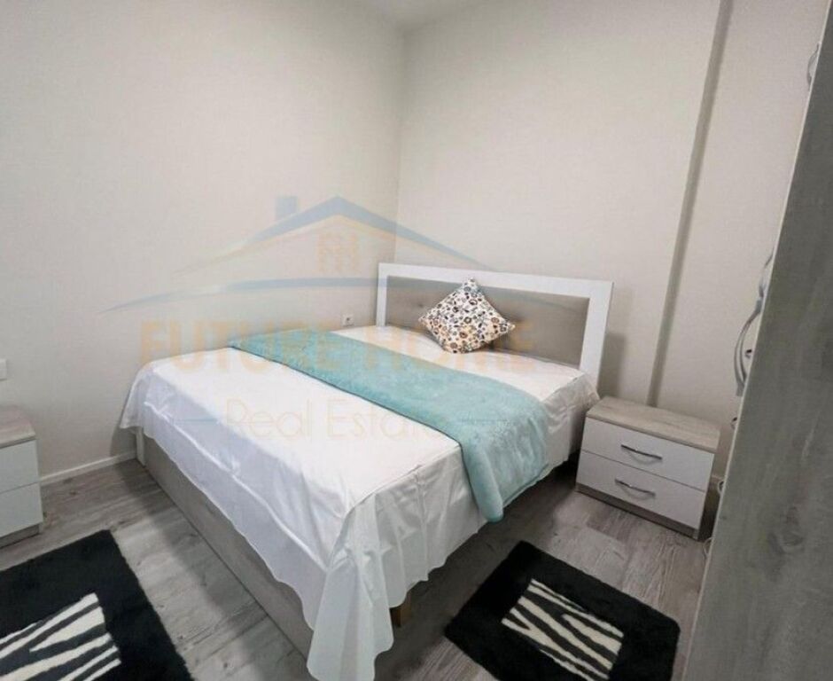 Affitto, Appartamento 2+1, Complesso Golden Park, Tirana