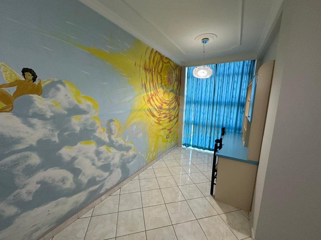 Vendesi in vendita appartamento 2+1+2 Laprak