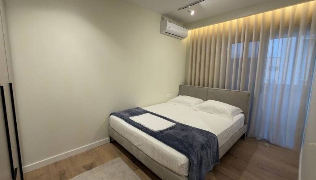 SHITEN 2 APARTAMENTE 1+1 TEK KRYQEZIMI 21 DHJETORIT !