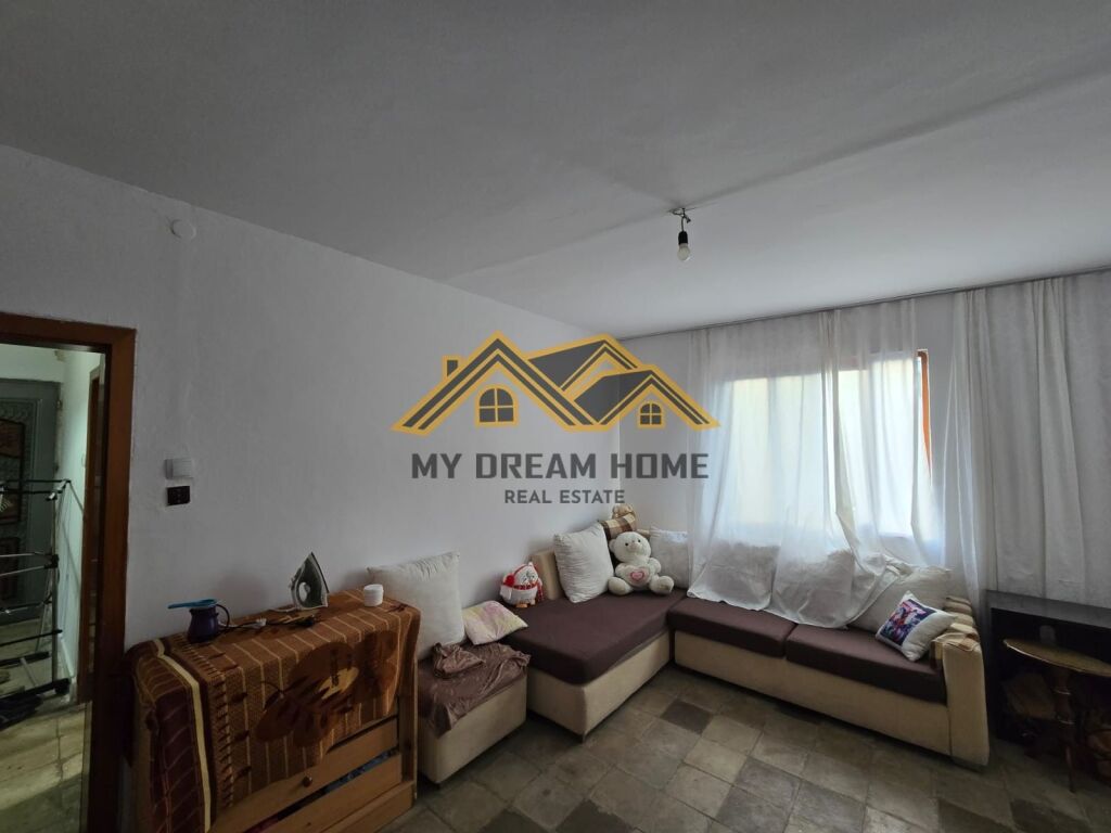 SHITET APARTAMENT 2+1 PRAN VALA PARK NE DURRES!