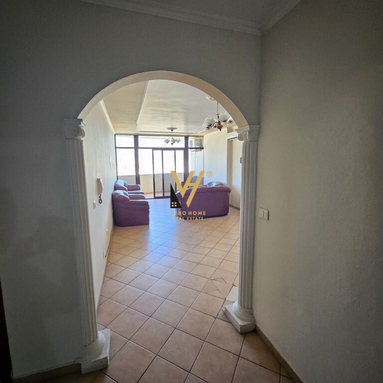 JEPET APARTAMENT 2+1+BLK ME QERA PERBALLE DELIJORGJIT 80.000 LEKE