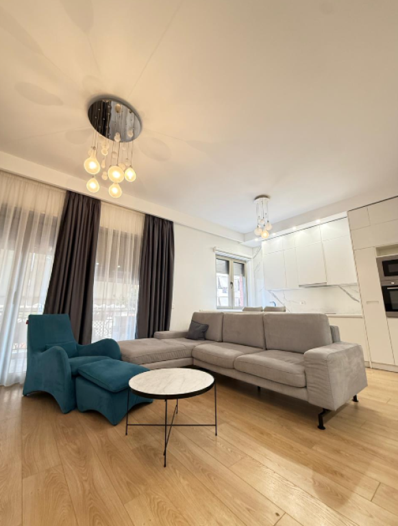 🏡 Jepet apartament 2+1 me qira te Kompleksi Delijorgji