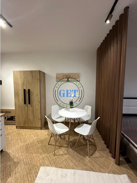 Shitet Garsoniere, Shkëmbi i Kavajës,Durres.