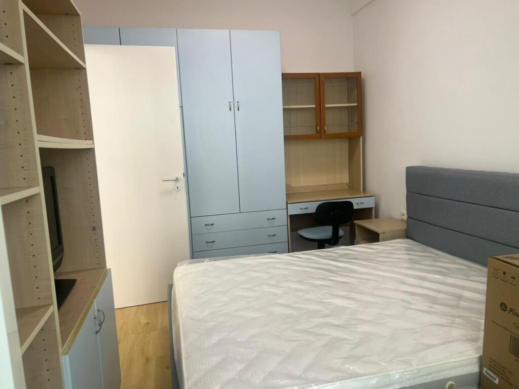 Apartament me qera - Ali Demi