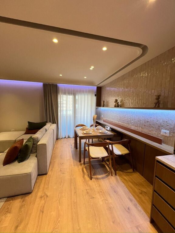 Apartament 1+1(parkim)Unaza e Re!