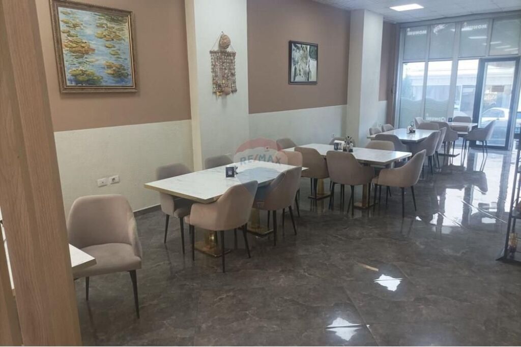 Shitet Biznesi Bar-Restorant në Yzberisht