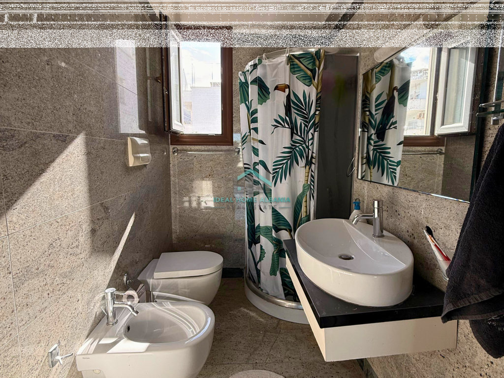 Apartment 3+1+3 For Sale – Lungomare, Vlore.