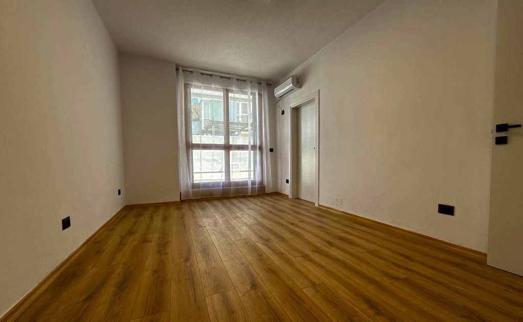 Apartament 1+1 me qira, Ish Ekspozita