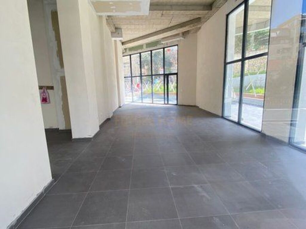 Qera, Ambient Biznesi, Rruga e Dibres, Tirane Empire67058