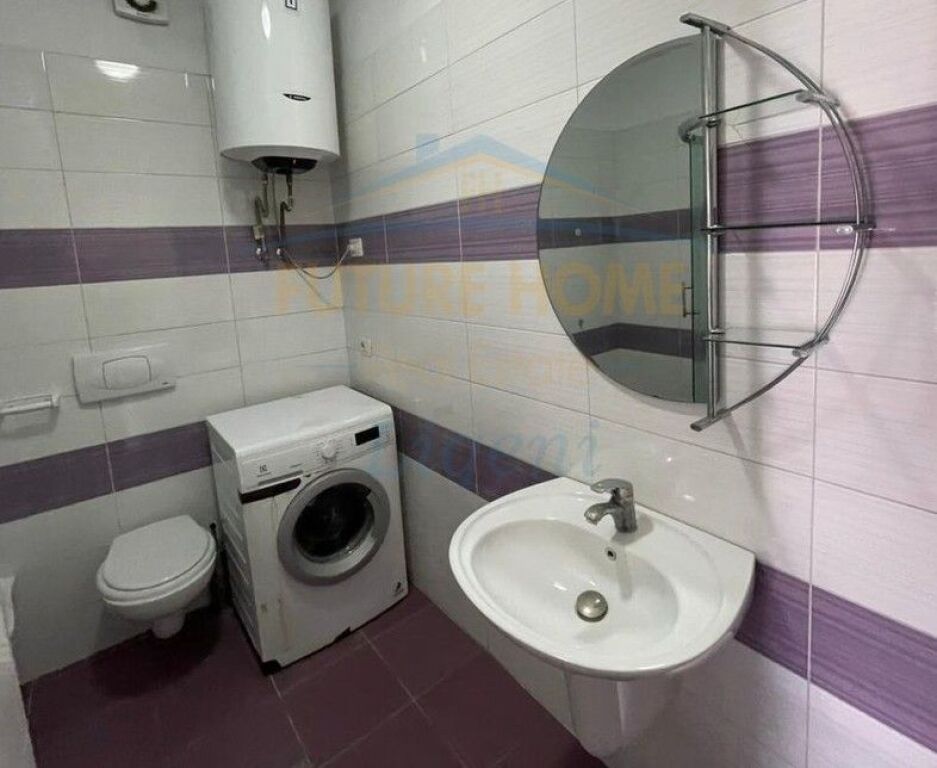 Qera, Apartament 2+1, Ish Parku i Autobuzave, Tirane.