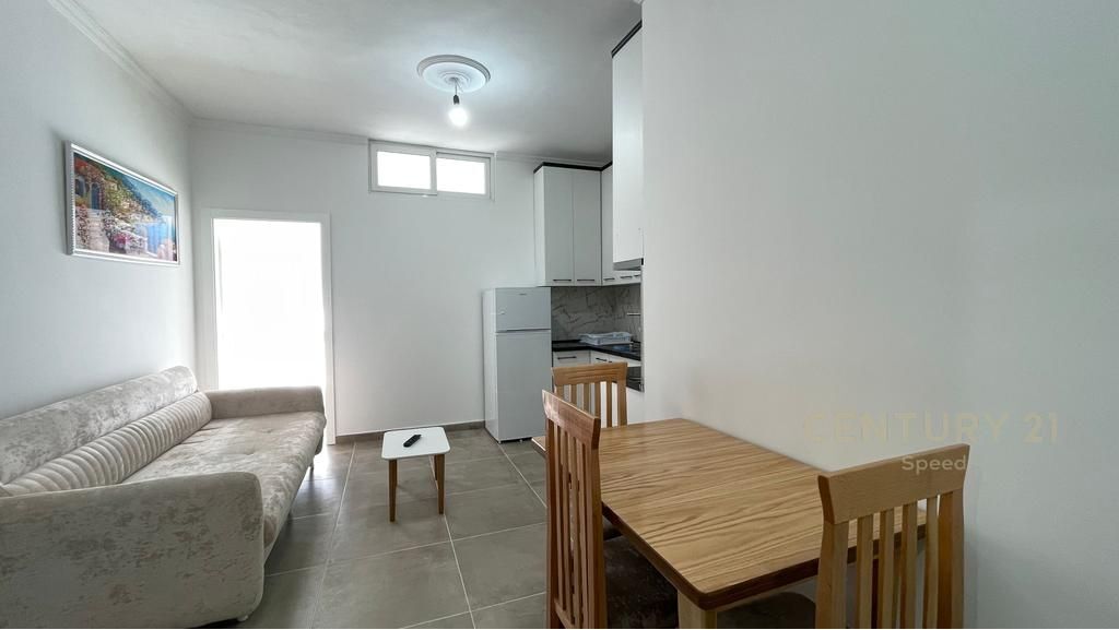 Appartamento 2+1 in affitto in Via 5 Maji! 480 € /Mese