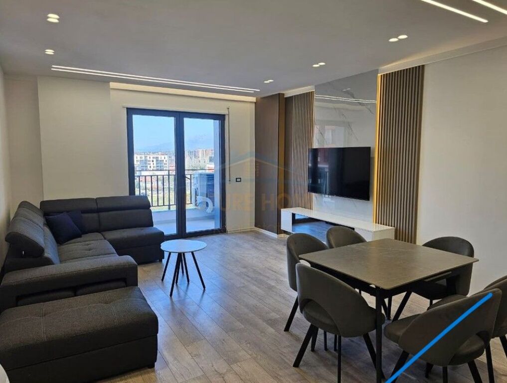 Shitet, Apartament 2+1+2, Kompleksi Ndregjoni, Jordan Misja, Tirane.