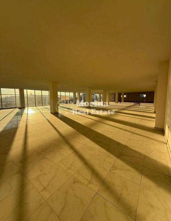 Qera | Ambjent Biznesi | Tapizë | 2000 €/muaj