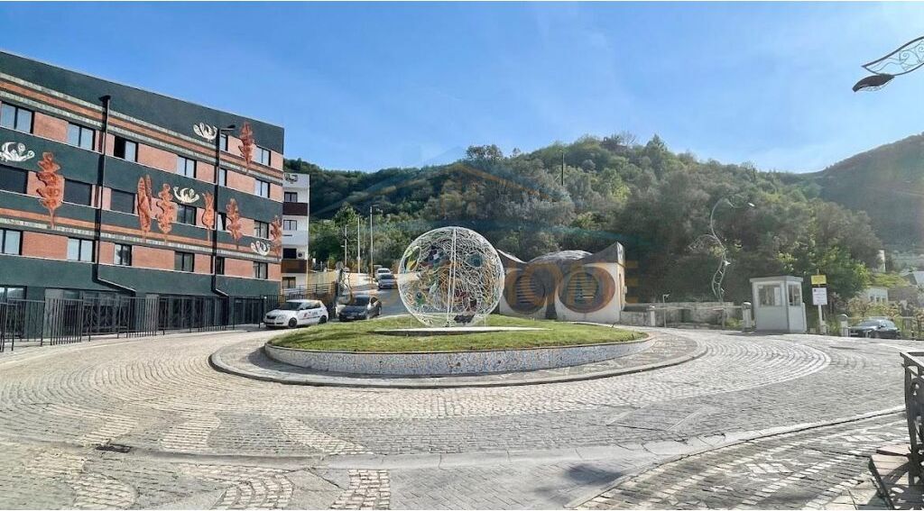 For sale, Duplex, Kodra e Diellit Tirana.