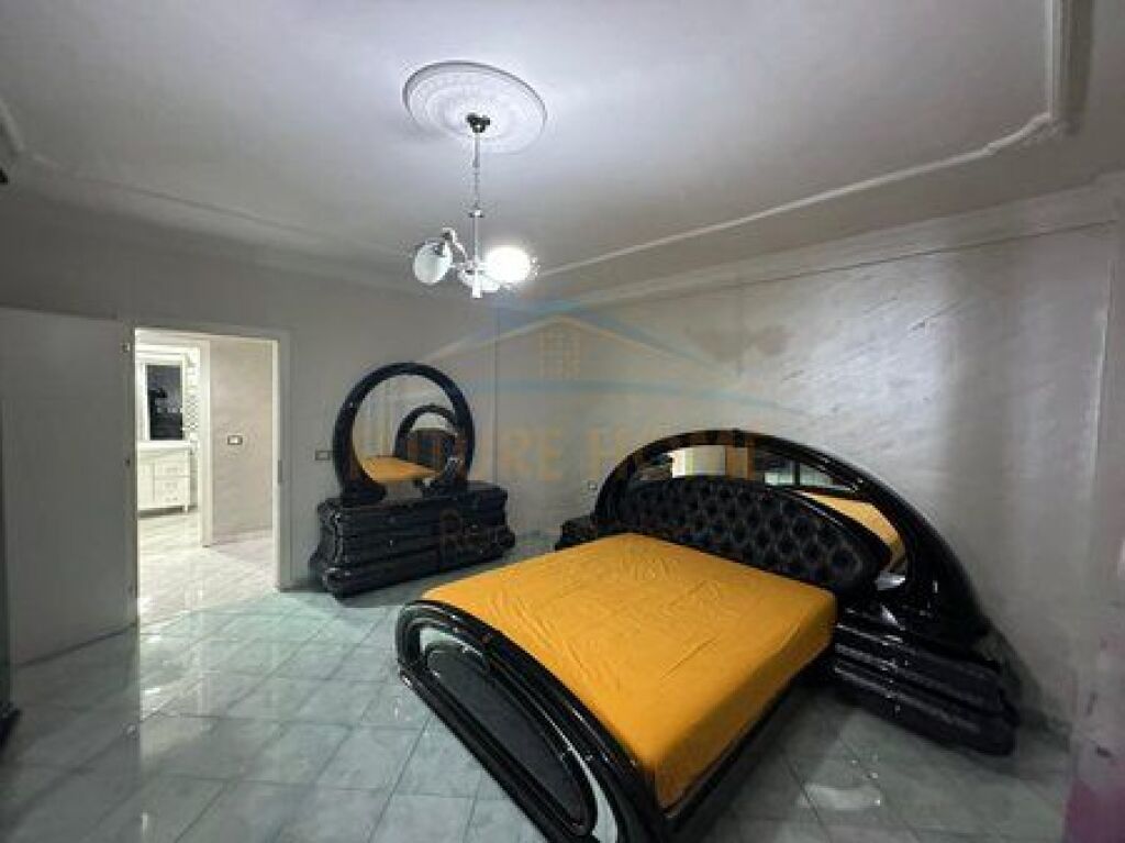 Shitet, Apartament 2+1+2, Laprake, Tirane