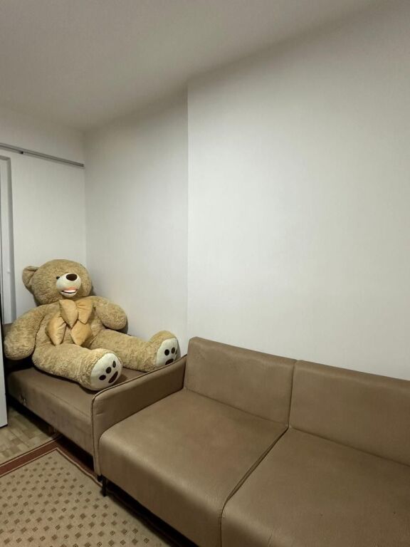 Jepet Me Qera Apartament 2+1+1 Ballkon