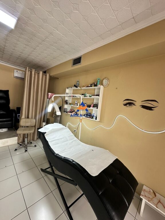 SHOP + STUDIO 65M2 FOR SALE "NEAR BAMIT'S GRAVE{" 160,000 EURO (NEGOTIABLE)