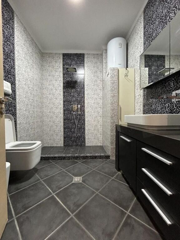 Super 1+1 apartment at the Paris commune (Kristal Center)