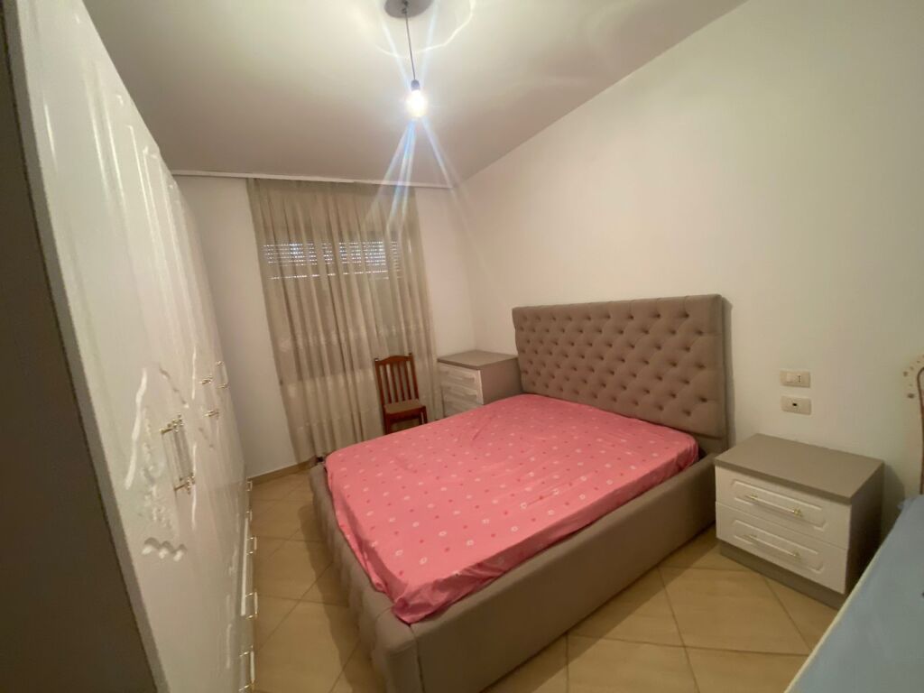 Apartment 1+1, Astir!