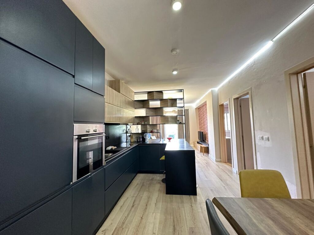 Apartament me qera - Fresku