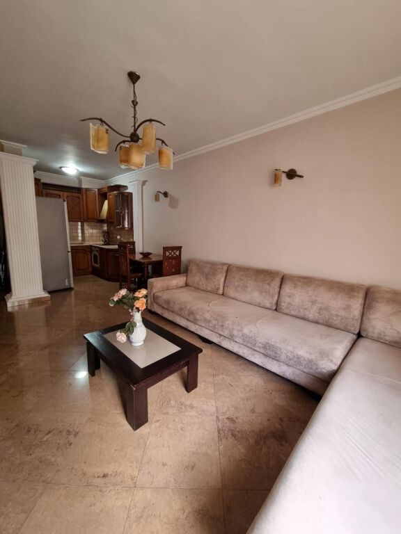 📣 QERA Apartament 1+1 📍 Prane Gjimnazit "Petro Nini Luarasi" ✨  💶 Cmimi 60.000 Leke/Muaj