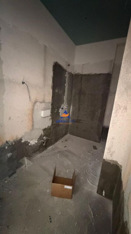 SHITET APARTAMENT 1+1 "REZIDENCA HENKE,PËRBALLË BIRRËS TIRANA" 105000 EURO