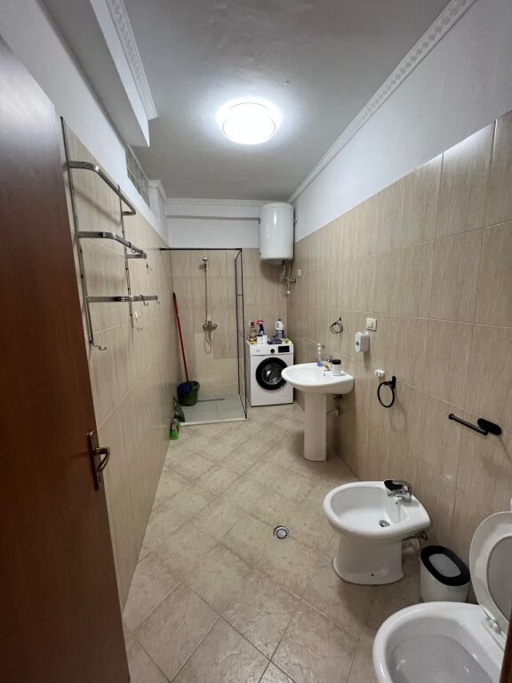 🏠 Appartamento 1+1 in affitto a Fresk, vicino a Spar 2