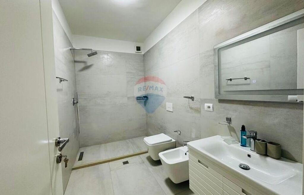 📍🏠Apartament 2+1 Materniti i Ri