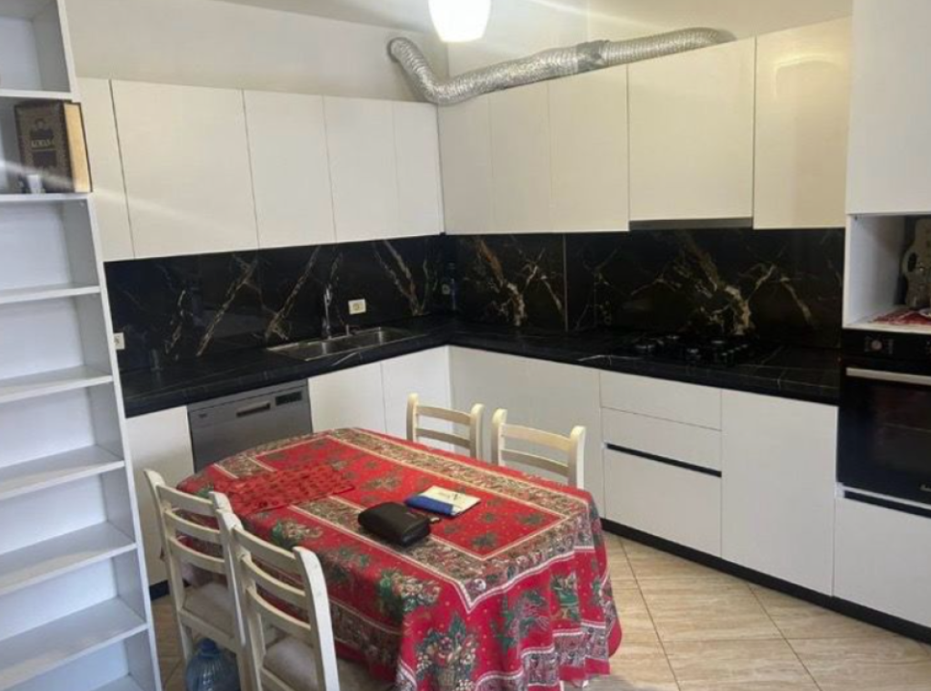 🏡 SHITET APARTAMENT 2+1 – ASTIR, KOMPLEKSI FRATARI