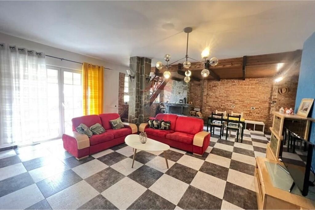 APARTAMENT 2+1 PER SHITJE TEK ELEONORA+PARKIM