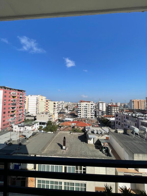 Apartament 2+1, 87.9m2,140.000 EURO (Durres,afer qendres )