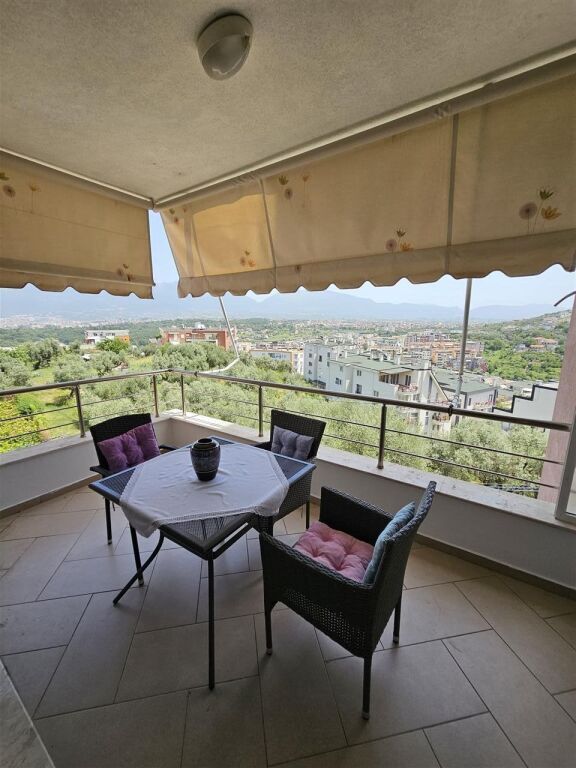 Apartament me qera - Liqeni i Thate