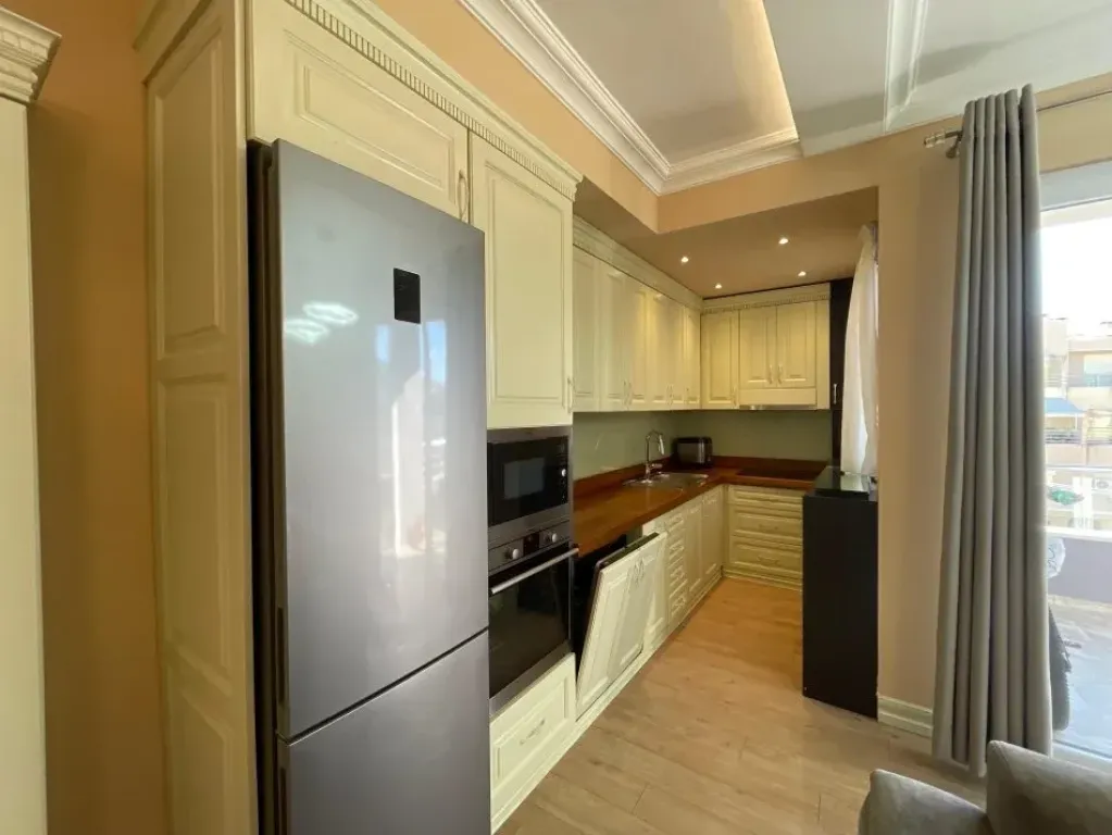 Qera | Apartament 3 + 1 + 2 |Liqeni i Thate | 1000 €/muaj