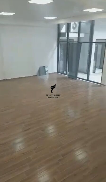 SHOP FOR RENT 70 M2 BRRYL 85,000 LEKE FH-67610