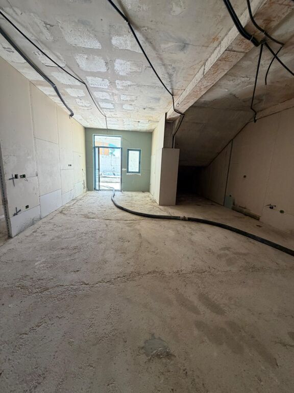 🏡 Shitet Apartament 1+1 – Santorini Residence, Dhërmi 📍