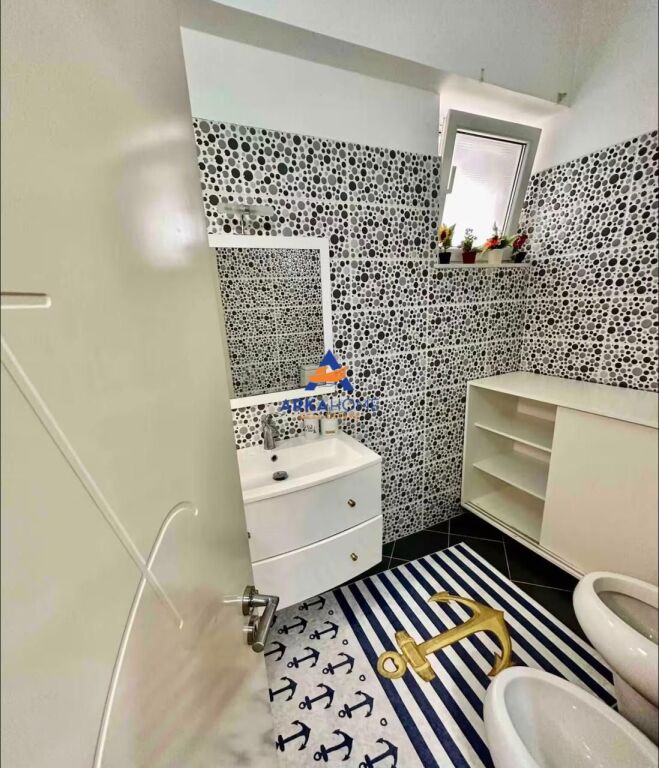 DUPLEX FOR RENT "TE LIQENI I THATE" 1200 EURO (WITH PARKING SPOT)