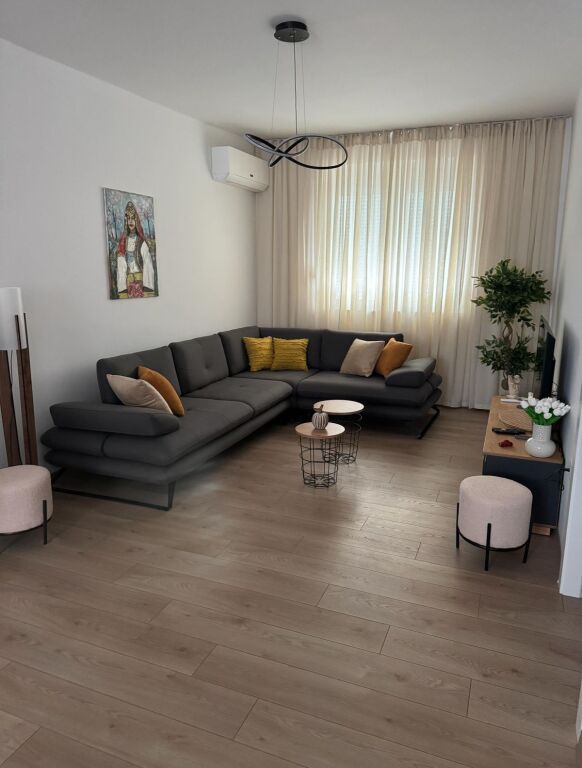 Apartment 1+1 Kinostudio for rent 500 Euro