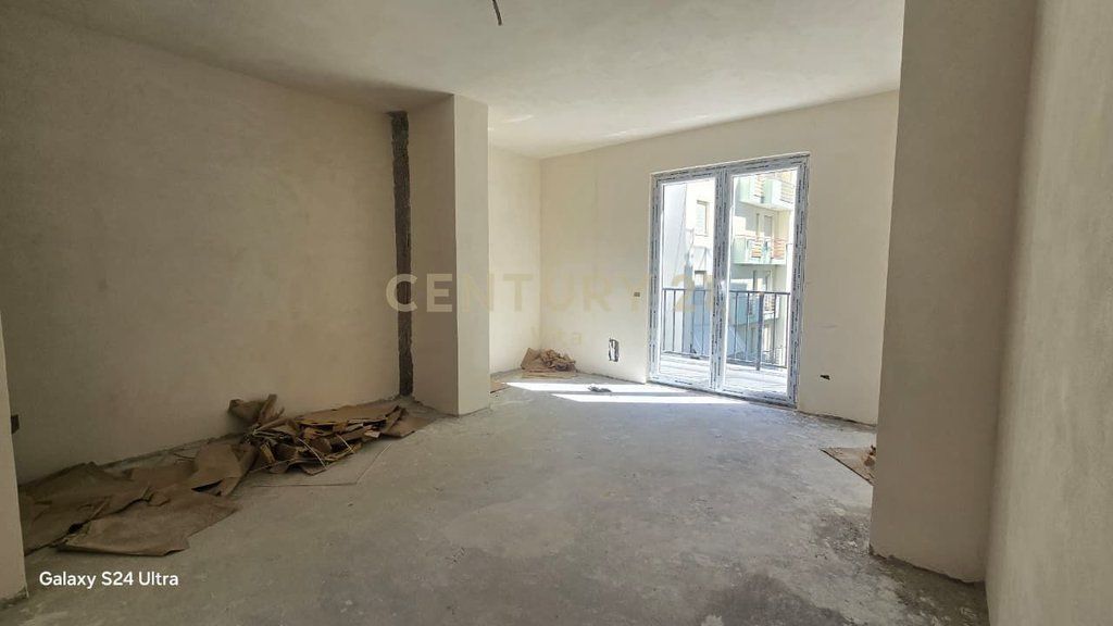 APARTMENTS 1+1 FOR SALE IN GOLEM NEW UNIQUE CONSTRUCTION! 89,600 € Total Area 64m2