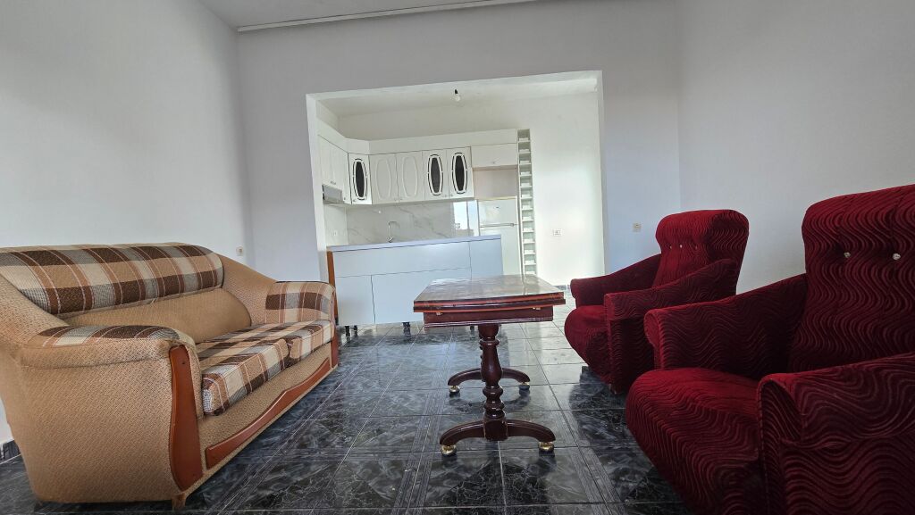 Shtepi private - kati 2