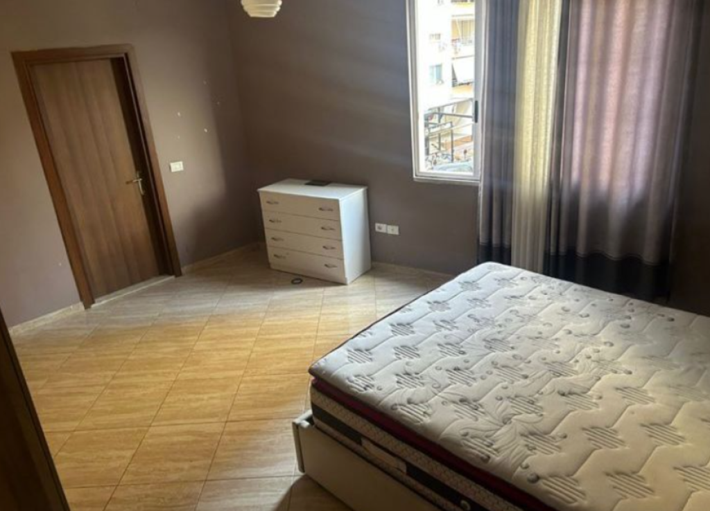 🏡 SHITET APARTAMENT 2+1 – ASTIR, KOMPLEKSI FRATARI