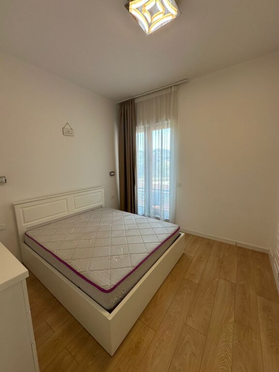 🏡 SUPER APARTAMENT 2+1+2 ME QIRA – KOMPLEKSI DELIJORGJI