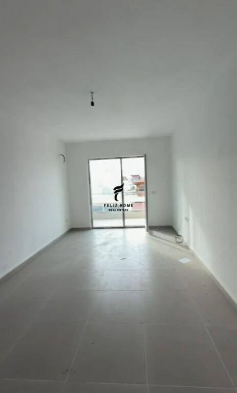 VENDESI APPARTAMENTO 2+1 GOLEM 133.400 EURO FH-67590