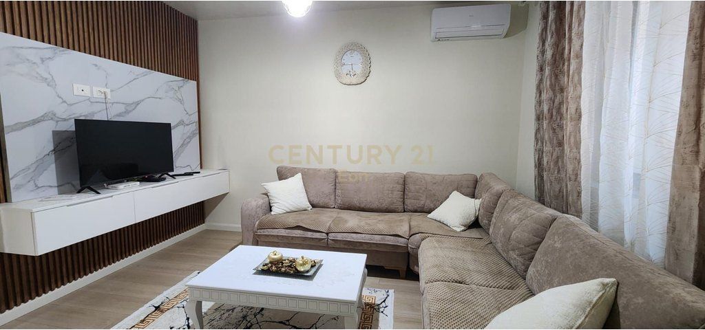 JEPET ME QERA APARTAMENT 1+1 TE HYRJA E DURRESIT !