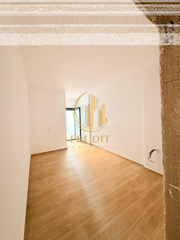 Apartament në shitje  Vlorë (Pranë Shkollës Internacional)